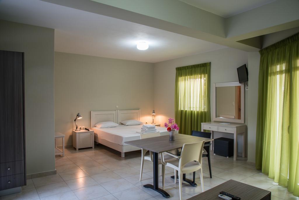 Fournia Village Kastro-Kyllini Екстериор снимка
